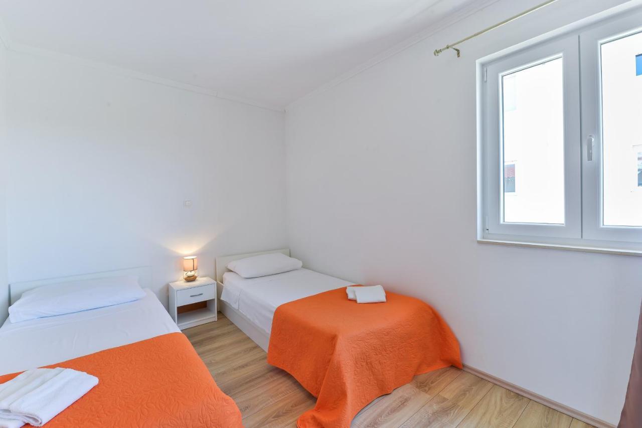 Apartments By The Sea Nin, Zadar - 13172 Εξωτερικό φωτογραφία