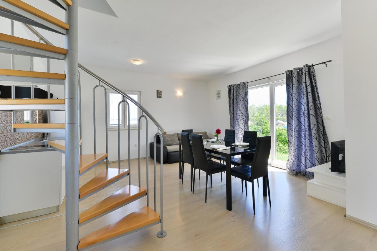 Apartments By The Sea Nin, Zadar - 13172 Εξωτερικό φωτογραφία