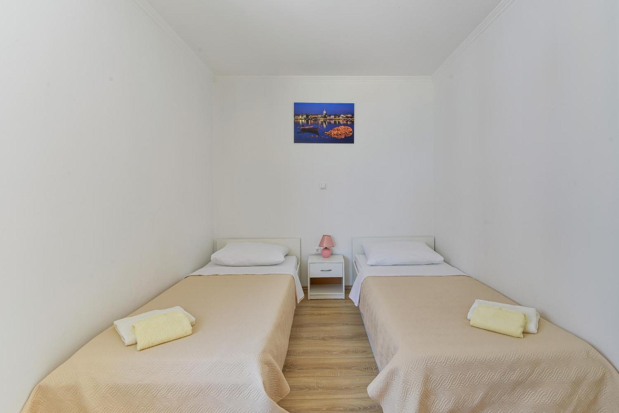 Apartments By The Sea Nin, Zadar - 13172 Δωμάτιο φωτογραφία