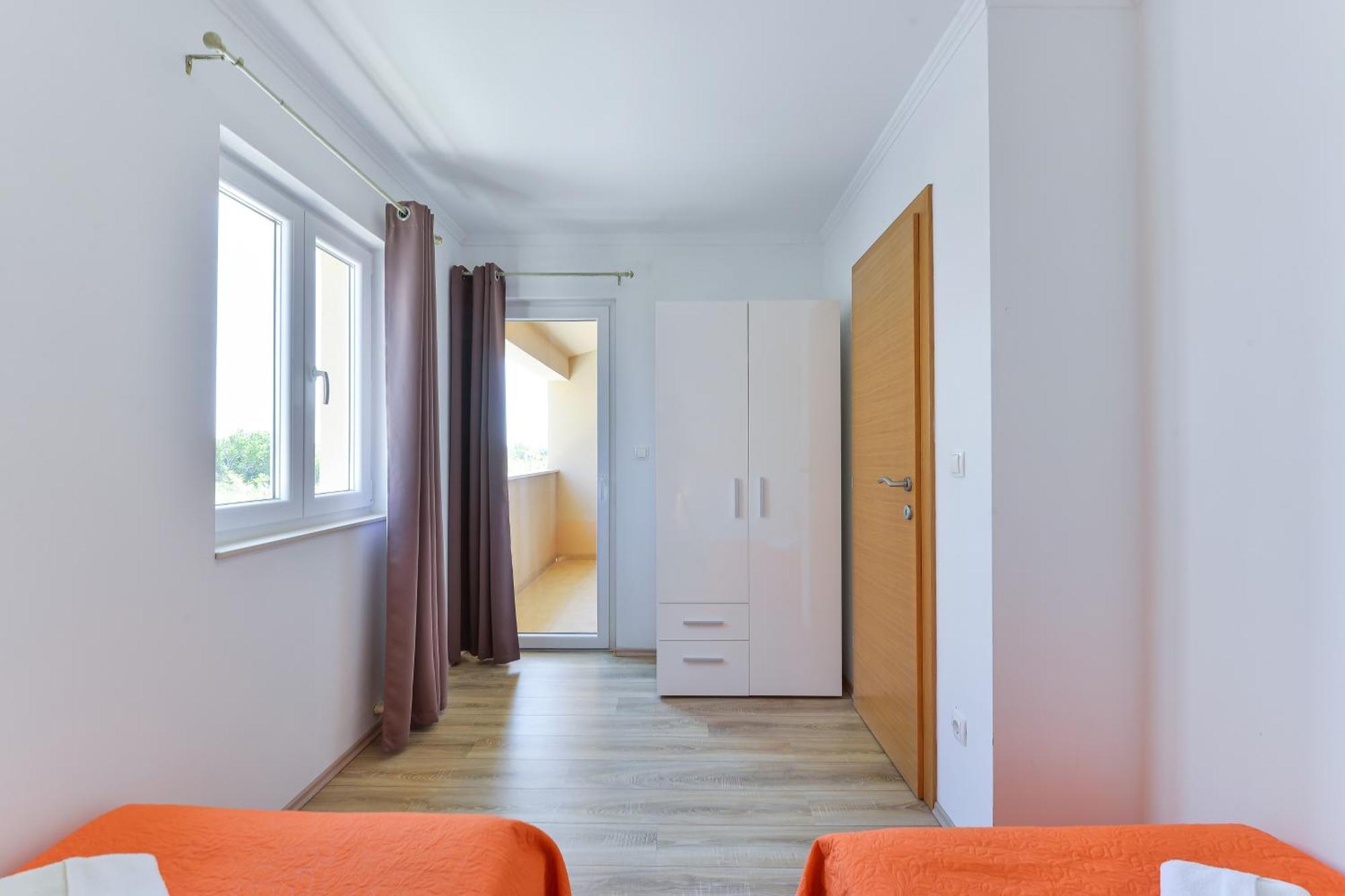 Apartments By The Sea Nin, Zadar - 13172 Δωμάτιο φωτογραφία